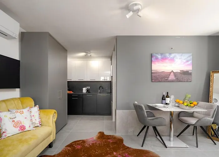 Apartamento Jugo By Briskva Umag